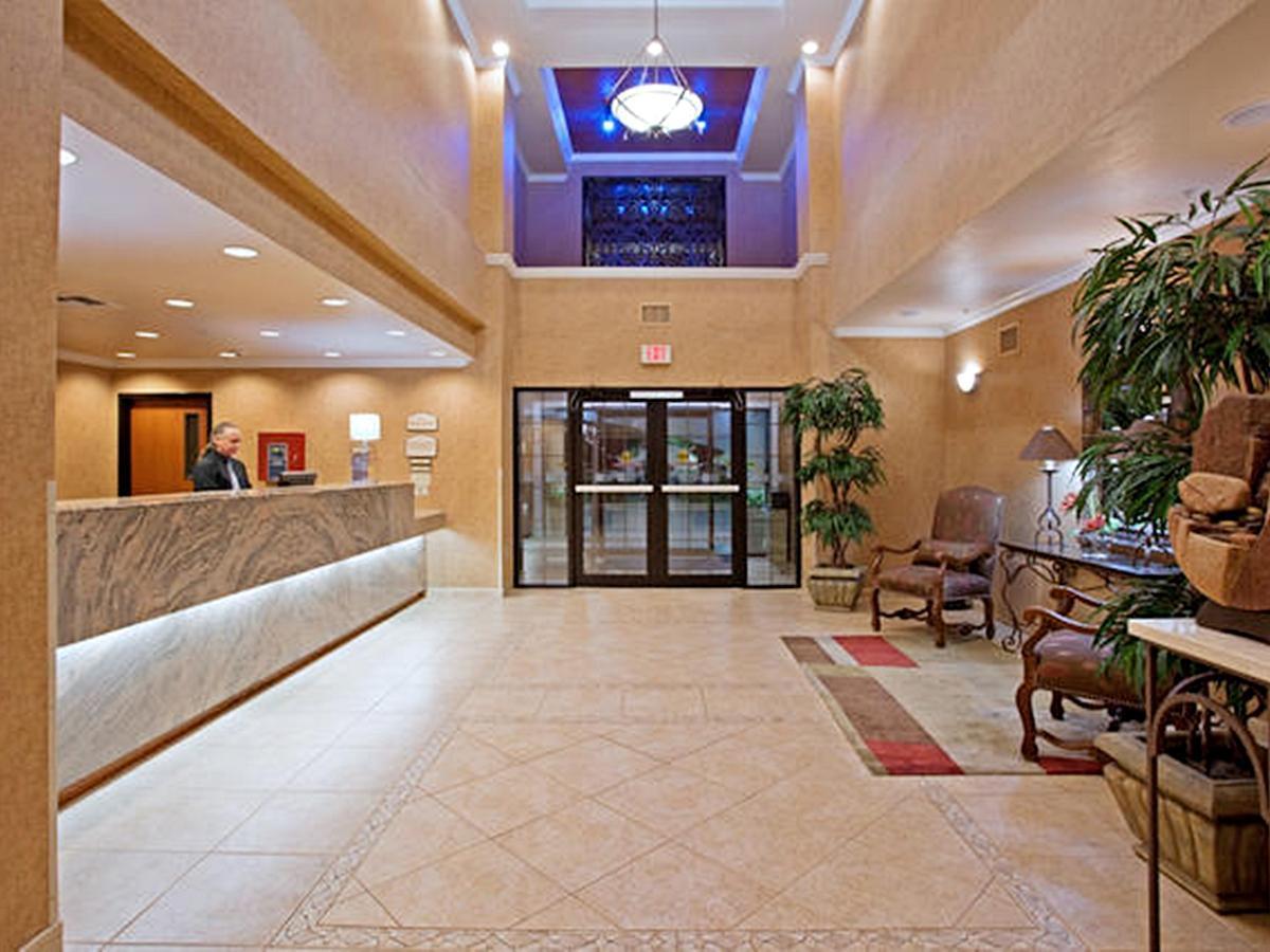 Holiday Inn Express & Suites Austin Nw - Lakeline By Ihg Exteriör bild