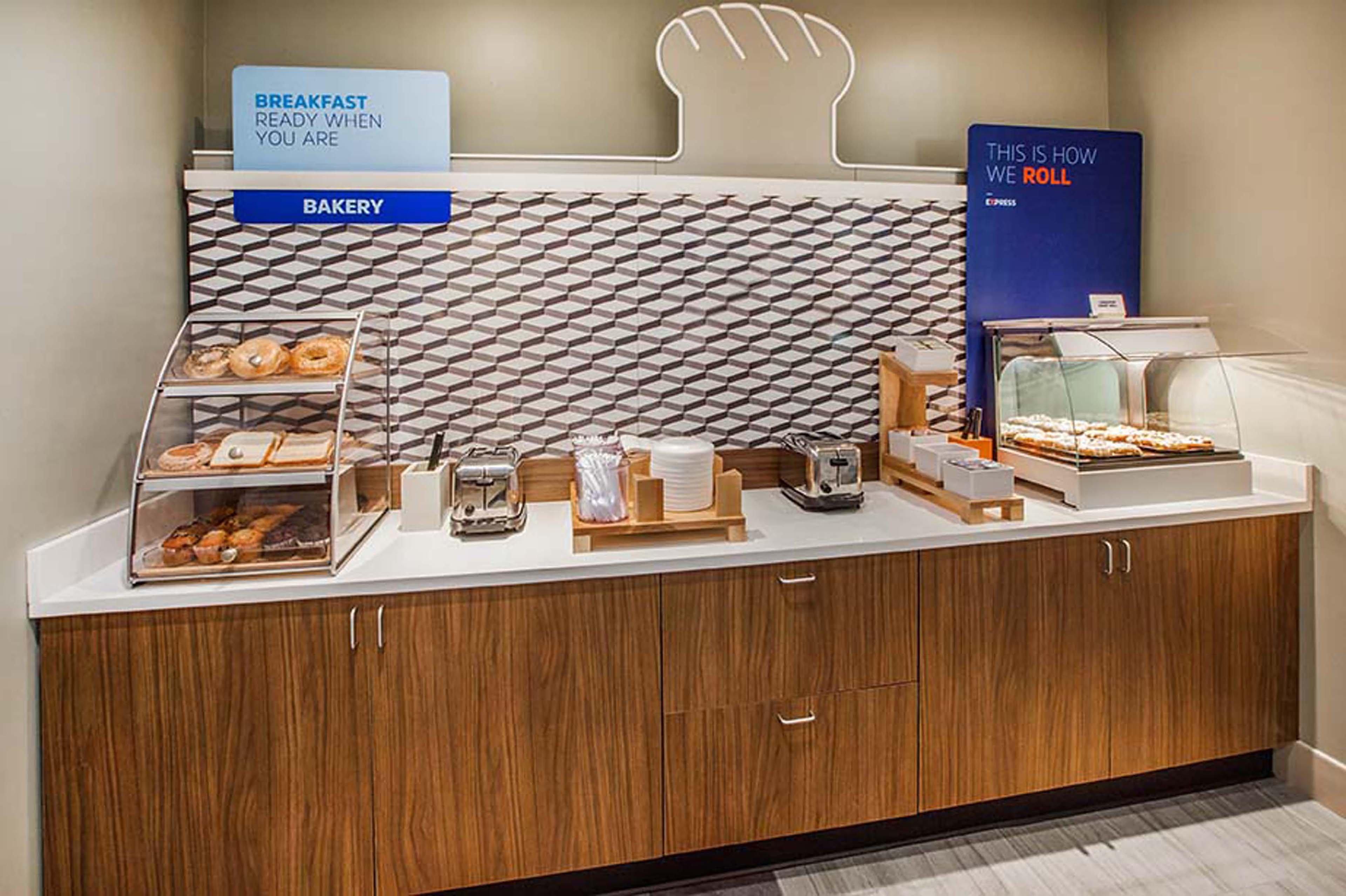 Holiday Inn Express & Suites Austin Nw - Lakeline By Ihg Exteriör bild