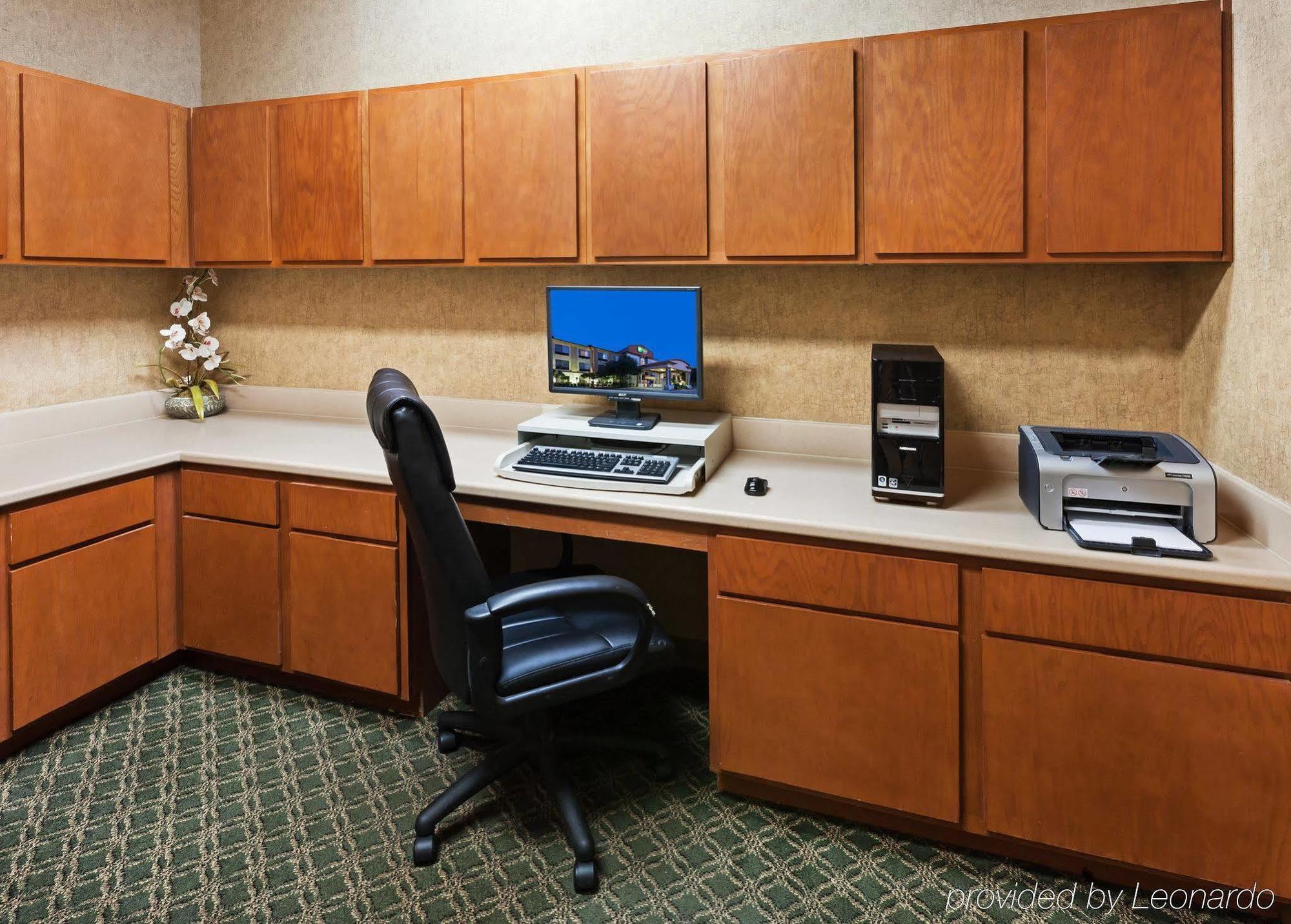 Holiday Inn Express & Suites Austin Nw - Lakeline By Ihg Exteriör bild