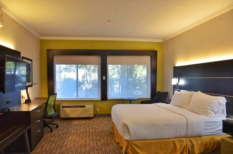 Holiday Inn Express & Suites Austin Nw - Lakeline By Ihg Exteriör bild
